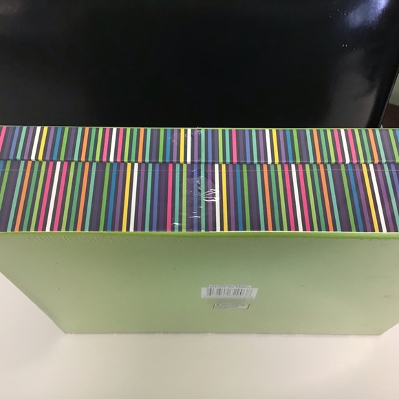 Creative Colors Document Box - Picture 4 of 6